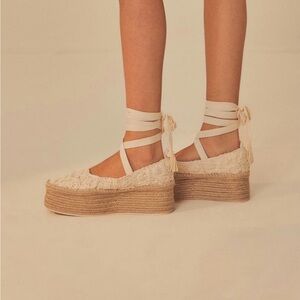 Farm Rio Women's Cream and Tan Espadrille Wedges